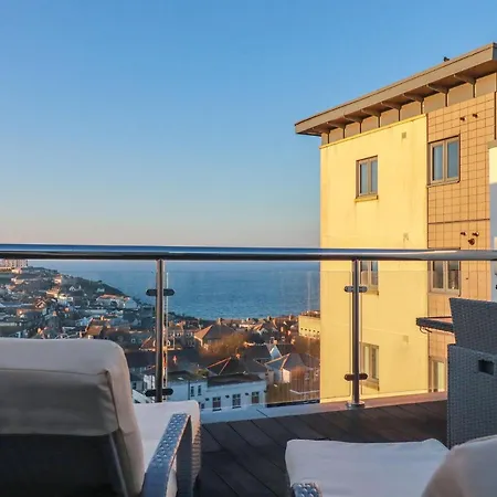 10 Quay Court Newquay (Cornwall)